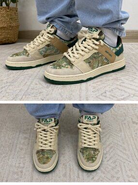 Men's Fashion Secret Forest Painting Knit Design Sneakers size EU 41 US 8/8.5